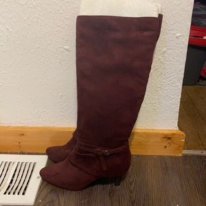 4 inch maroon boots